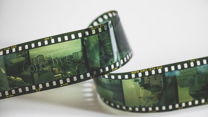 [Translate to English:] tasma filmowa