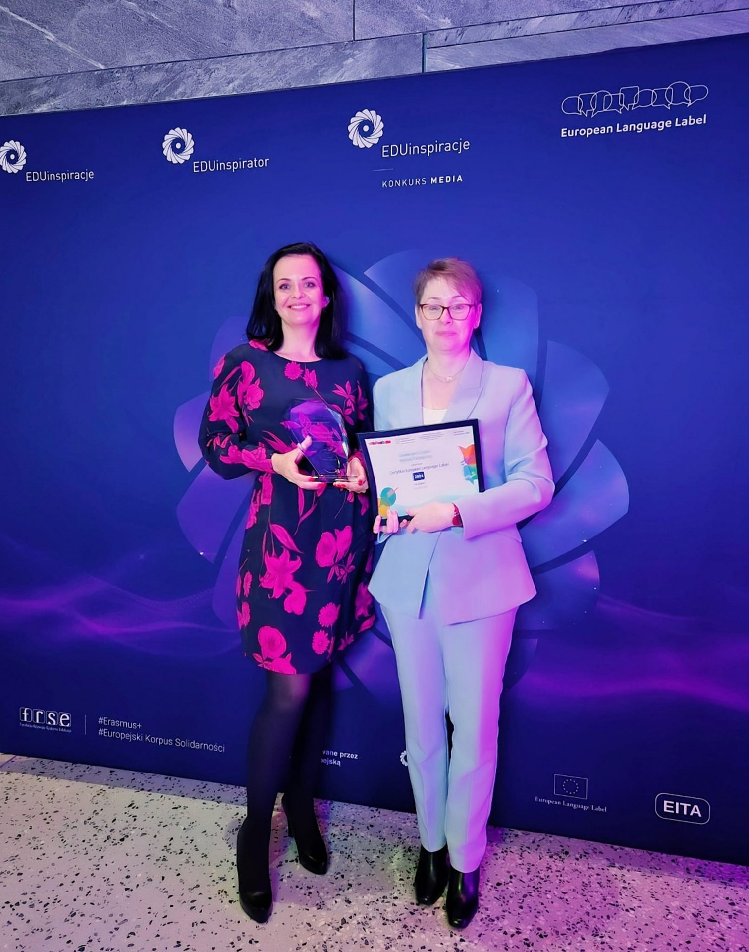 Dr Monika Tosik and the University of Lodz Vice-Rector for Education, dr hab. Małgorzata Wrzesień, Associate Professor at the University of Lodz