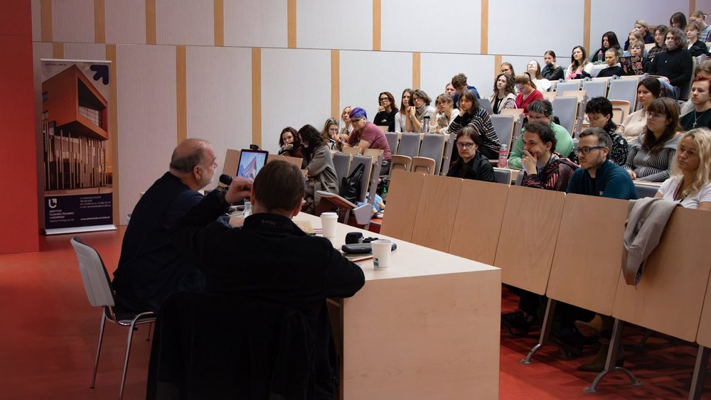 audience at the meeting with Peter Gizzi